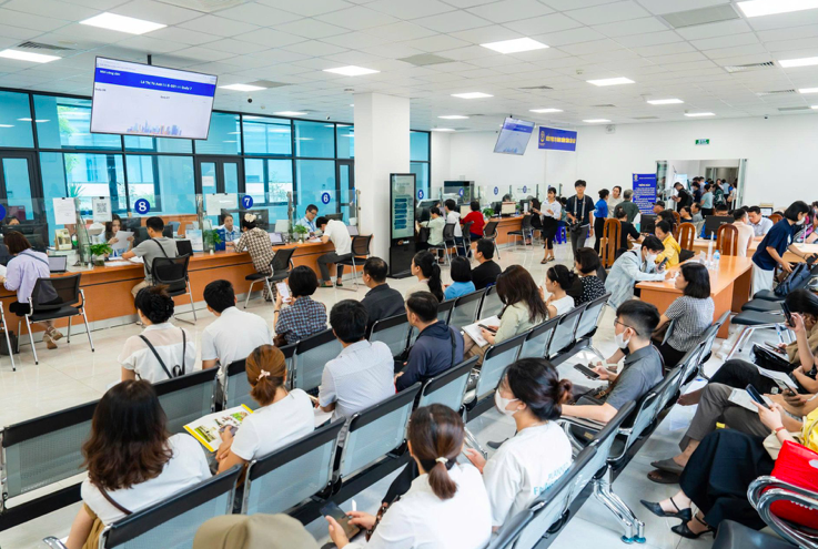 Sau giai đoạn này, Trung tâm sẽ đánh giá hiệu quả, hoàn thiện quy trình để tiến tới triển khai chính thức mô hình TTHC không phụ thuộc địa giới trên toàn thành phố.  Trung tâm lưu ý việc thí điểm chỉ áp dụng với các TTHC đã được UBND TP Hà Nội phê duyệt theo phương thức mới; không áp dụng với những thủ tục đang được nghiên cứu sửa đổi để đáp ứng yêu cầu triển khai trong thời gian tới.