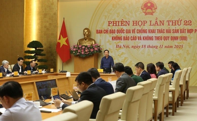 Phó Thủ tướng Trần Hồng Hà chỉ đạo khẩn trương hoàn thiện đề án xây dựng hệ thống dữ liệu nghề cá quốc gia đồng bộ, thống nhất, liên thông, dùng chung trước ngày 31/12 - Ảnh: VGP