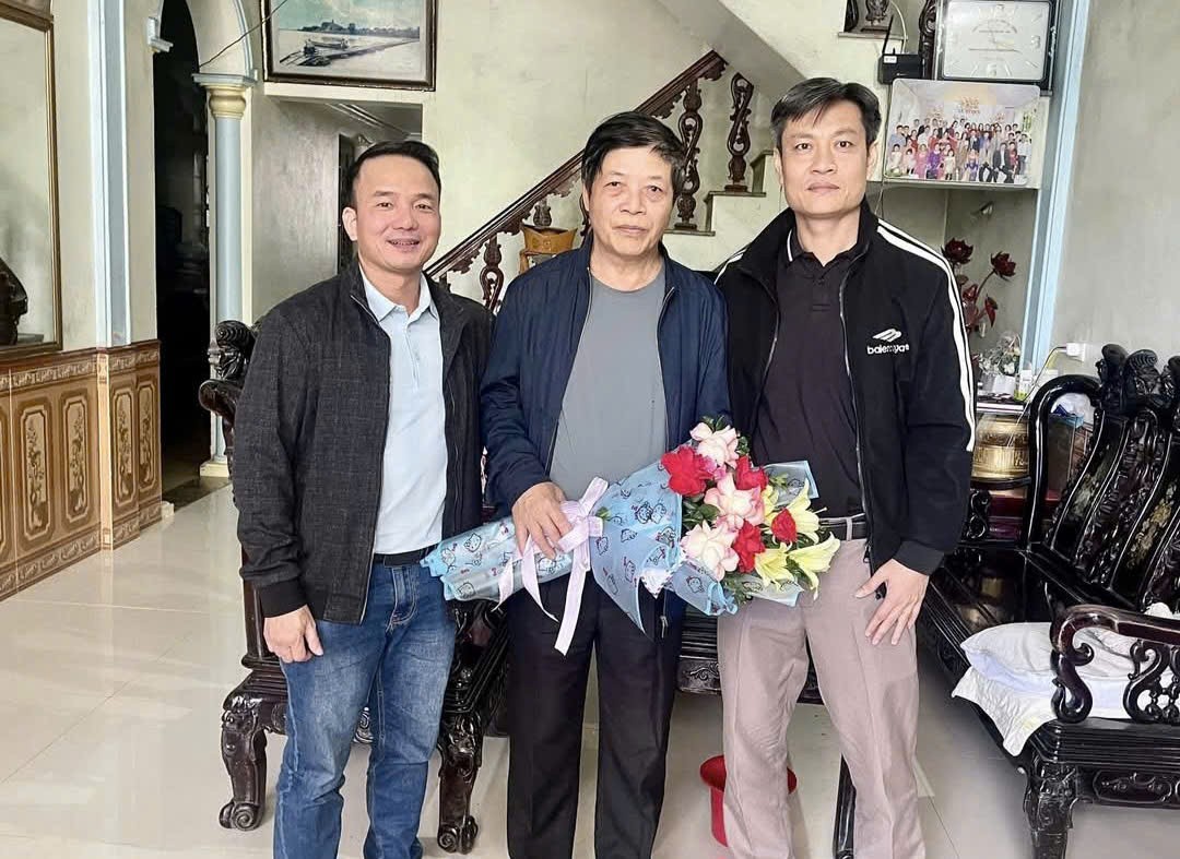 Hành trình không có trong giáo án của thầy cô trường THPT Nguyễn Quán Nho