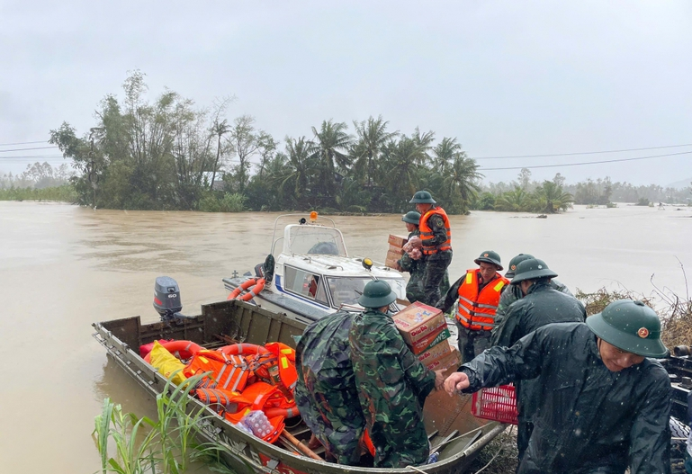 Hỗ trợ 700 tỷ đồng cho 4 tỉnh khắc phục hậu quả nặng nề do mưa lũ