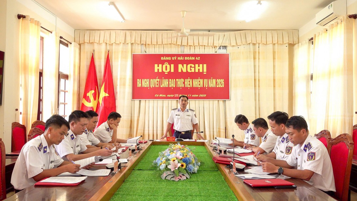 Đảng ủy Hải đoàn 42 ra Nghị quyết lãnh đạo thực hiện nhiệm vụ năm 2026