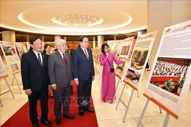 Chủ tịch Quốc hội: Thực hiện nghiêm quy trình lập pháp, kiên quyết phòng, chống tiêu cực, lợi ích nhóm- Ảnh 6.