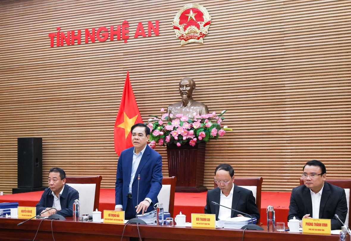 Chủ tịch UBND tỉnh Nghệ An Võ Trọng Hải. Chủ tịch UBND tỉnh Nghệ An Võ Trọng Hải.