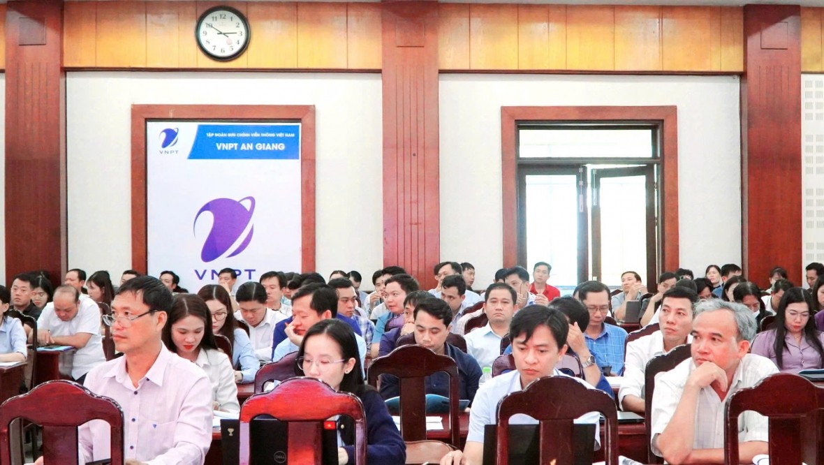 An Giang bồi dưỡng nghiệp vụ chứng thực chuyên sâu cho đội ngũ cán bộ công chức tư pháp An Giang bồi dưỡng nghiệp vụ chứng thực chuyên sâu cho đội ngũ cán bộ công chức tư pháp