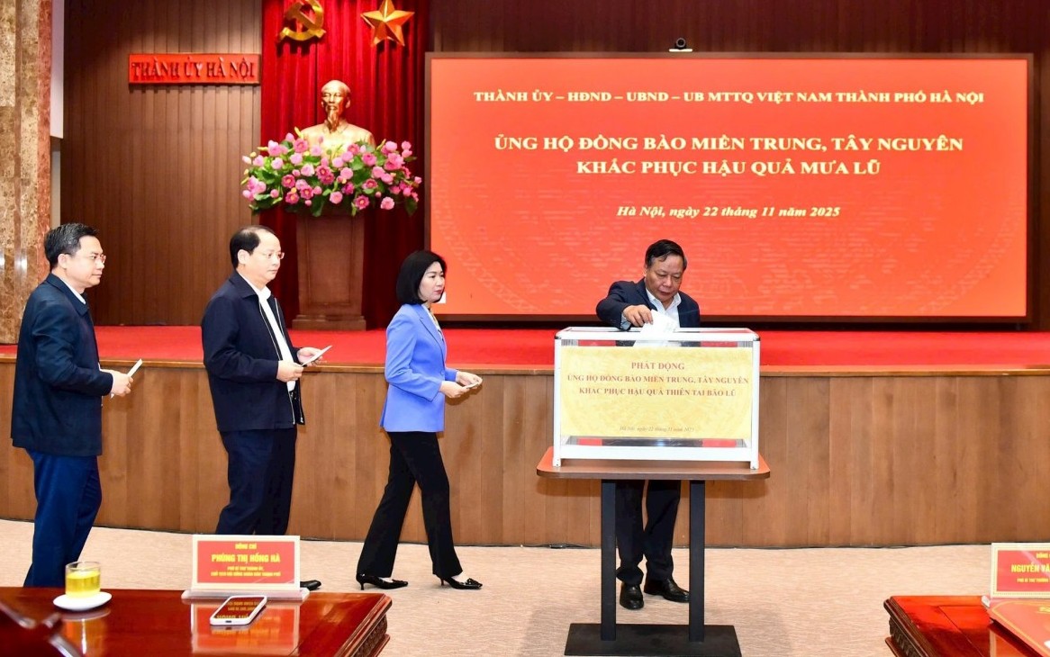 Thủ đô ủng hộ đồng bào miền Trung, Tây Nguyên khắc phục hậu quả mưa lũ