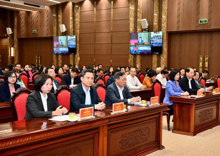 Thủ đô ủng hộ đồng bào miền Trung, Tây Nguyên khắc phục hậu quả mưa lũ