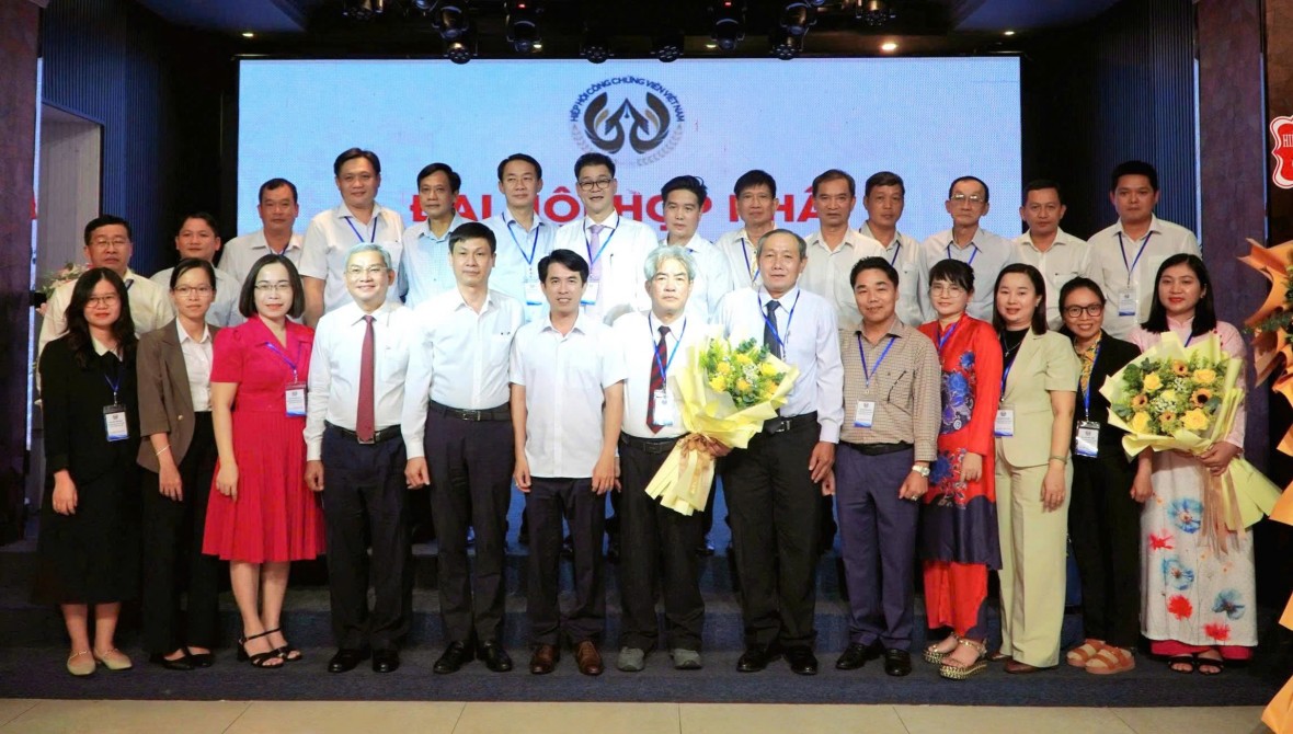 Ông Trần Văn Khái giữ chức Chủ tịch Hội Công chứng viên tỉnh An Giang lần thứ I, nhiệm kỳ 2025 - 2030