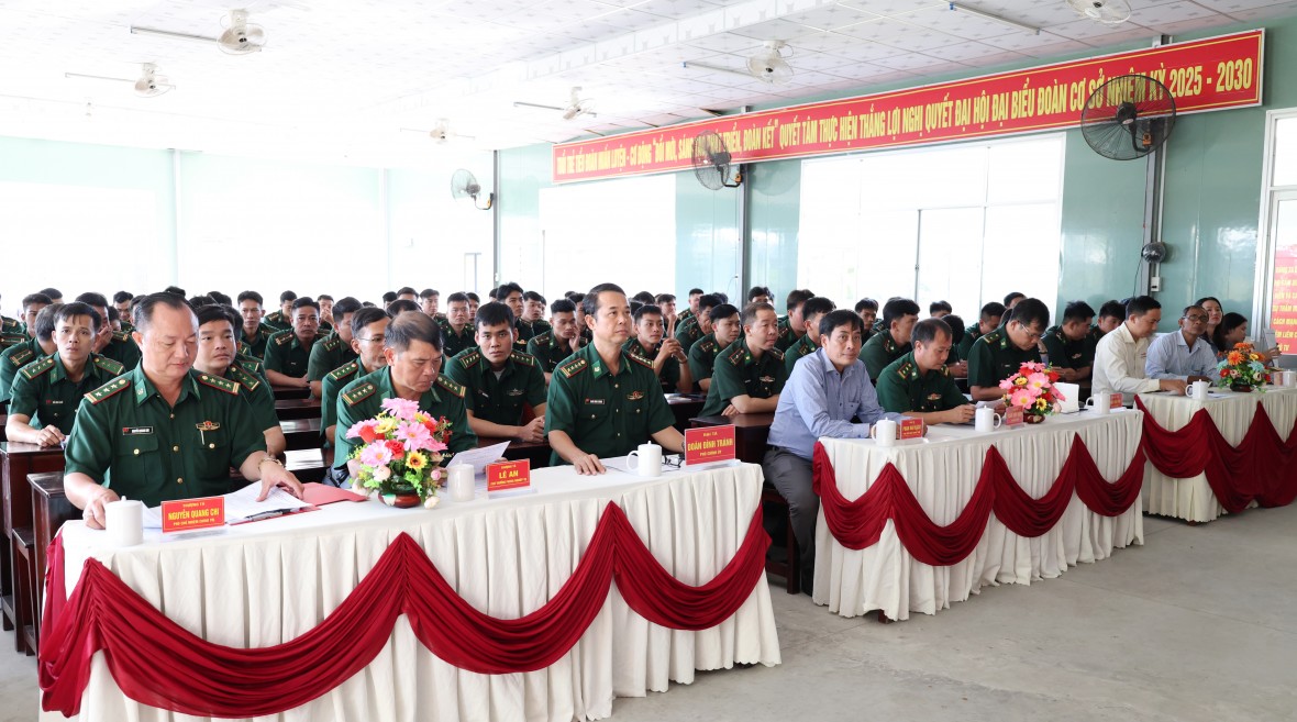 Khai giảng lớp bồi dưỡng tiếng dân tộc Khmer cho cán bộ Bộ đội Biên phòng tỉnh An Giang Khai giảng lớp bồi dưỡng tiếng dân tộc Khmer cho cán bộ Bộ đội Biên phòng tỉnh An Giang