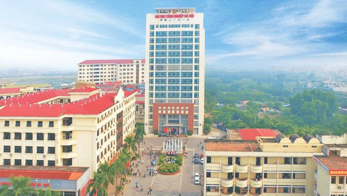 Trường Đại học Công nghiệp Hà Nội lên đại học.