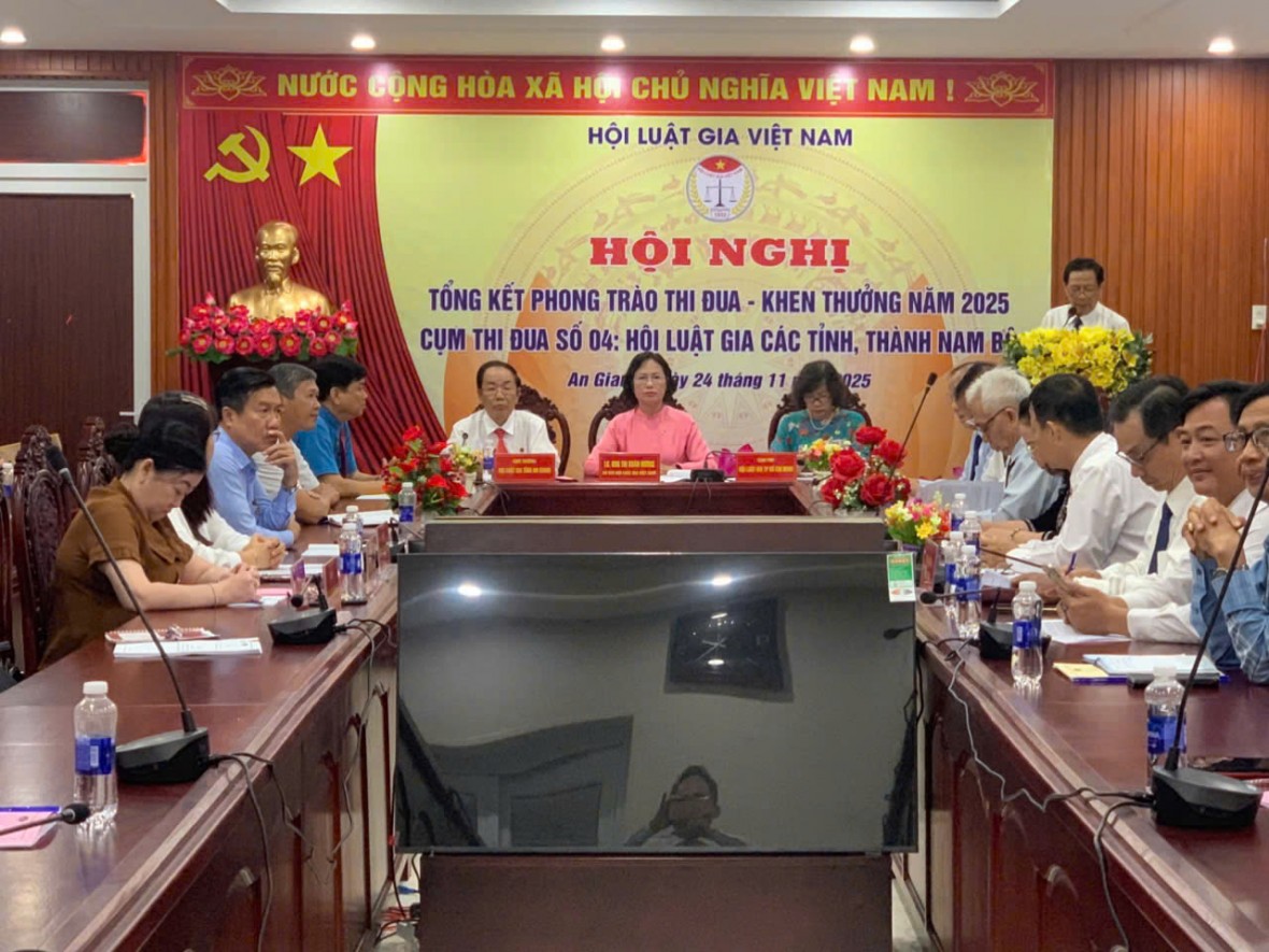 Gần 9.000 ý kiến góp ý xây dựng pháp luật tại Cụm Thi đua Hội Luật gia các tỉnh, thành Nam Bộ Gần 9.000 ý kiến góp ý xây dựng pháp luật tại Cụm Thi đua Hội Luật gia các tỉnh, thành Nam Bộ