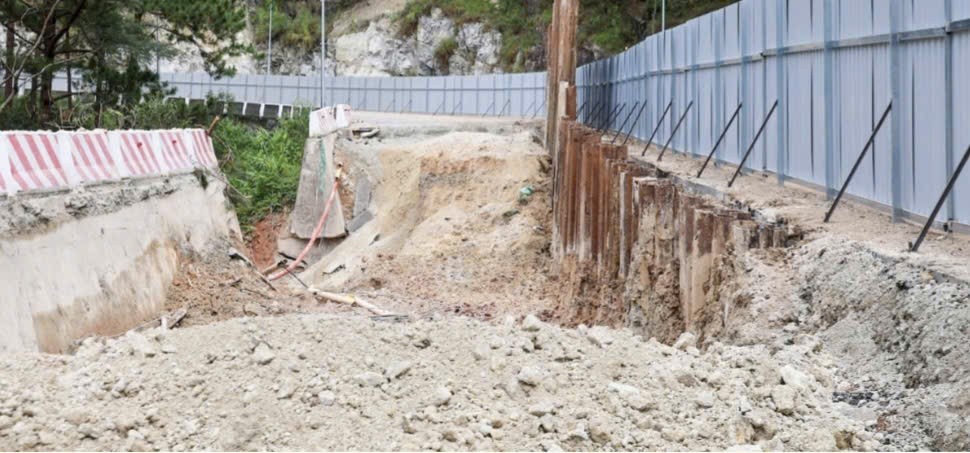 Khẩn trương khắc phục các điểm sạt lở trên các tuyến đèo ở Lâm Đồng