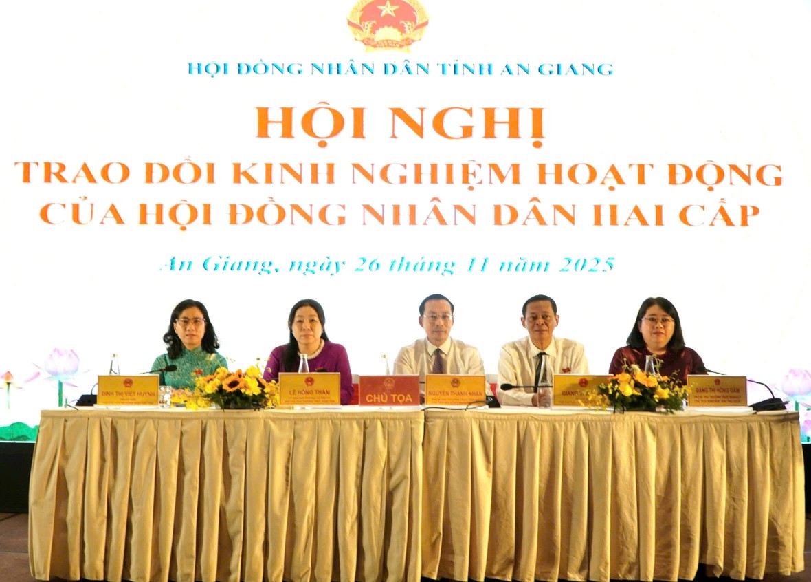 HĐND 2 cấp tỉnh An Giang khẳng định bản lĩnh vượt khó, quyết tâm xây dựng nghị trường minh bạch, thông minh HĐND 2 cấp tỉnh An Giang khẳng định bản lĩnh vượt khó, quyết tâm xây dựng nghị trường minh bạch, thông minh