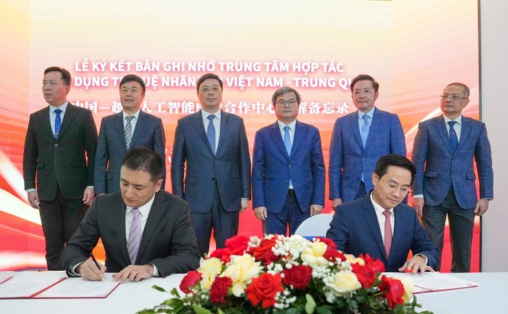 Ra mắt Trung tâm Trưng bày Hà Nội thuộc Trung tâm Hợp tác ứng dụng trí tuệ nhân tạo Trung Quốc - Việt Nam
