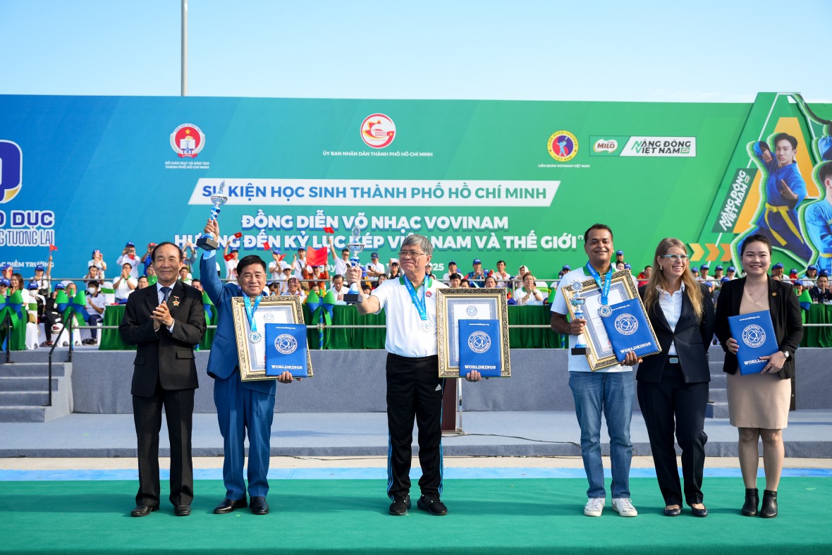 Đồng diễn Vovinam 60.000 học sinh chính thức xác lập kỷ lục kép Việt Nam và thế giới.