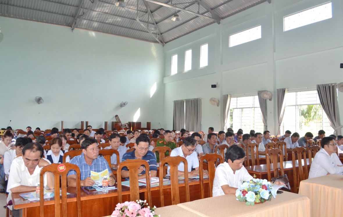 Cà Mau: Hỗ trợ chuẩn tiếp cận pháp luật gắn với xây dựng Nông thôn mới Cà Mau: Hỗ trợ chuẩn tiếp cận pháp luật gắn với xây dựng Nông thôn mới