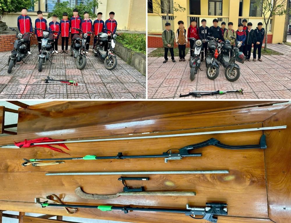 Hai nhóm học sinh cùng hung khí - Ảnh Công an Hà Tĩnh.