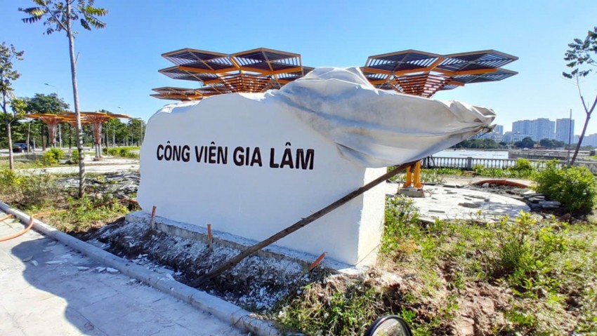 Cận cảnh Công viên Gia Lâm tăng tốc về đích trước tết Nguyên đán