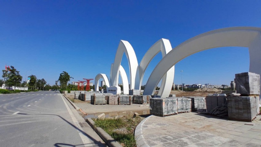 Cận cảnh Công viên Gia Lâm tăng tốc về đích trước tết Nguyên đán Cận cảnh Công viên Gia Lâm tăng tốc về đích trước tết Nguyên đán