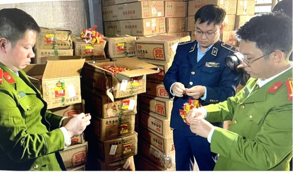 Ban Chỉ đạo 389 quốc gia cho biết  Bắt giữ, xử lý 657 vụ buôn bán, vận chuyển hàng cấm, hàng lậu trong tháng 11/2025