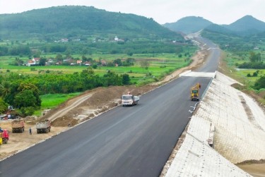 Quyết tâm đưa 4 dự án cao tốc Bắc – Nam về đích đúng kế hoạch