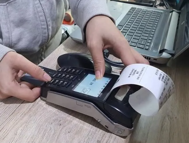 Hộ kinh doanh doanh thu dưới 1 tỷ đồng không bắt buộc dùng hóa đơn điện tử