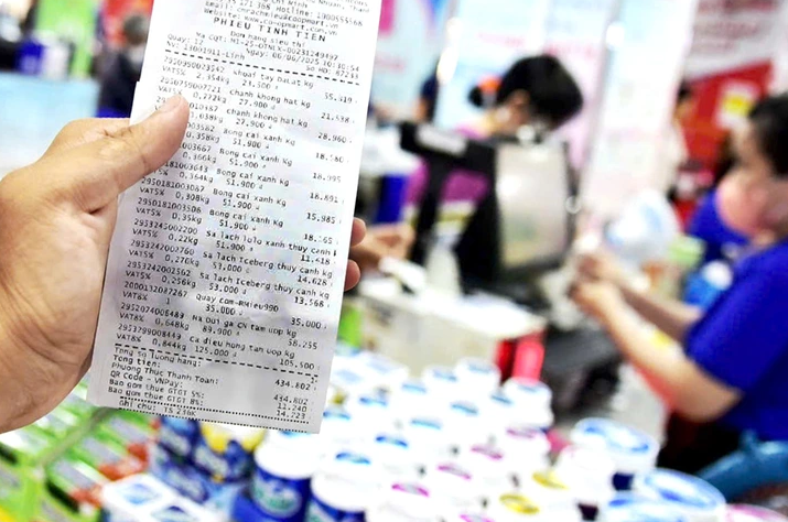 Lập hóa đơn khi bán hàng hóa, dịch vụ là yêu cầu bắt buộc