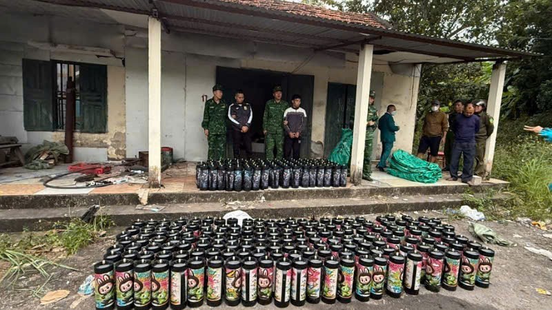 Kiểm soát chặt hoạt động vận chuyển khí cười N₂O trên tuyến biên giới Quảng Ninh Kiểm soát chặt hoạt động vận chuyển khí cười N₂O trên tuyến biên giới Quảng Ninh