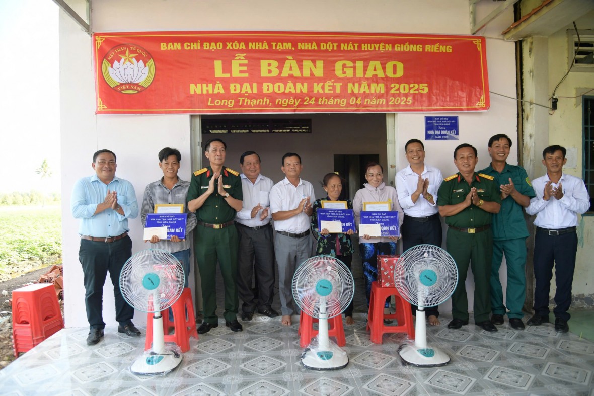 An Giang nỗ lực “Vì người nghèo - Không để ai bị bỏ lại phía sau”, phấn đấu huy động 150 tỷ đồng thực hiện an sinh xã hội.