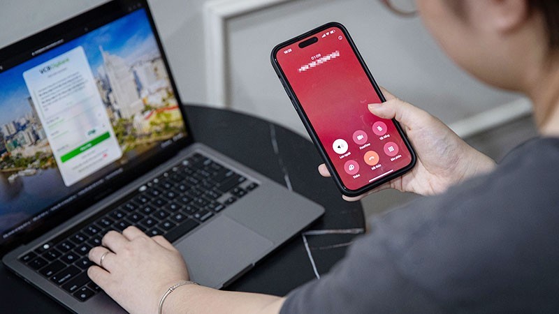 Người đan ông mất gần 600 triệu đồng khi đăng ký xuất khẩu lao động trên mạng Người đan ông mất gần 600 triệu đồng khi đăng ký xuất khẩu lao động trên mạng