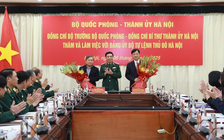 Ông Nguyễn Duy Ngọc giữ chức Bí thư Đảng ủy Bộ Tư lệnh Thủ đô Hà Nội