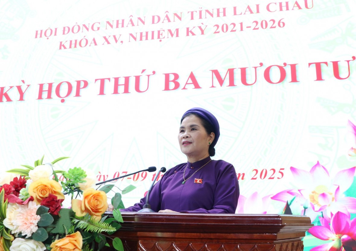 Bà Tẩn Thị Quế được bầu giữ chức Phó Chủ tịch HĐND tỉnh Lai Châu