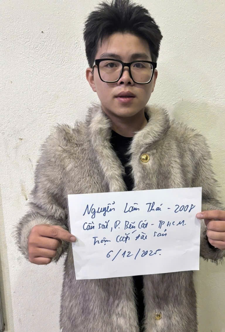 Khởi tố, bắt tạm giam Tiktoker Nguyễn Lâm Thái về hành vi trộm cắp tài sản Khởi tố, bắt tạm giam Tiktoker Nguyễn Lâm Thái về hành vi trộm cắp tài sản