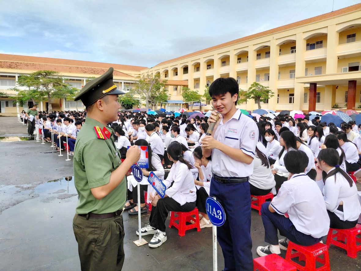 Cà Mau: Tăng cường phòng ngừa bạo lực học đường và xâm hại trẻ em trên không gian mạng