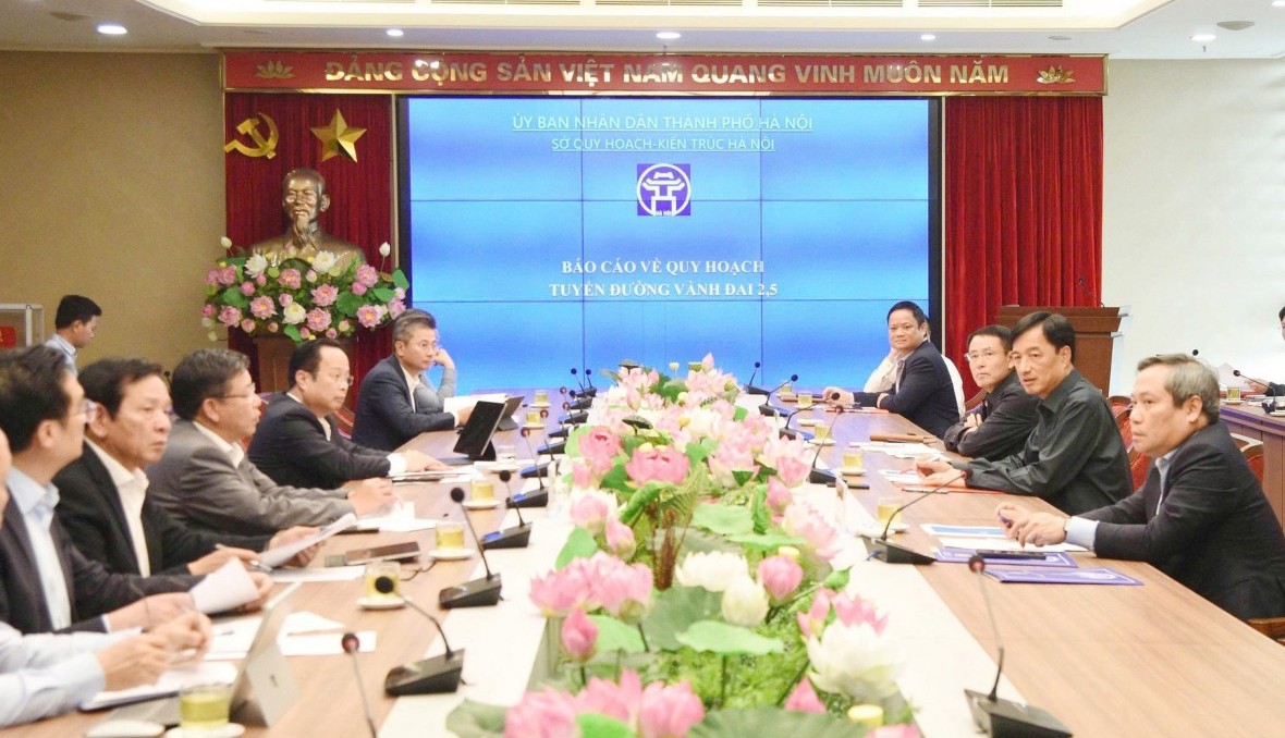 Hà Nội vận dụng tối đa các cơ chế, chính sách tháo gỡ vướng mắc dự án đường Vành đai 2.5