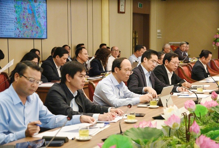 Hà Nội vận dụng tối đa các cơ chế, chính sách tháo gỡ vướng mắc dự án đường Vành đai 2.5