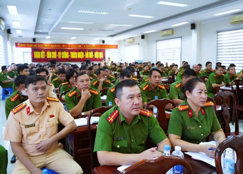 Đồng Nai tổ chức tập huấn nghiệp vụ tuần tra, kiểm soát giao thông cho lực lượng công an cơ sở