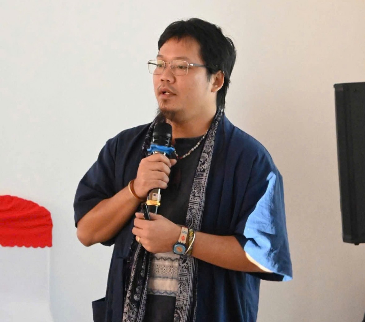 Dự án “Nuôi em”: Tự ý gửi tiết kiệm tiền từ thiện của mạnh thường quân có thể bị xem xét trách nhiệm hình sự