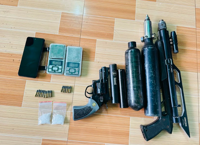 Triệt phá ổ nhóm ma tuý cực lớn, xuyên quốc gia với giao dịch lên đến 1.500 tỷ đồng Triệt phá ổ nhóm ma tuý cực lớn, xuyên quốc gia với giao dịch lên đến 1.500 tỷ đồng