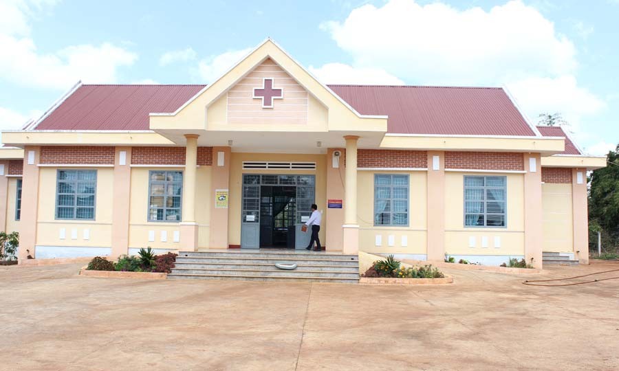 Bộ Y tế trả lời kiến nghị của cử tri về khó khăn của các Trạm y tế xã