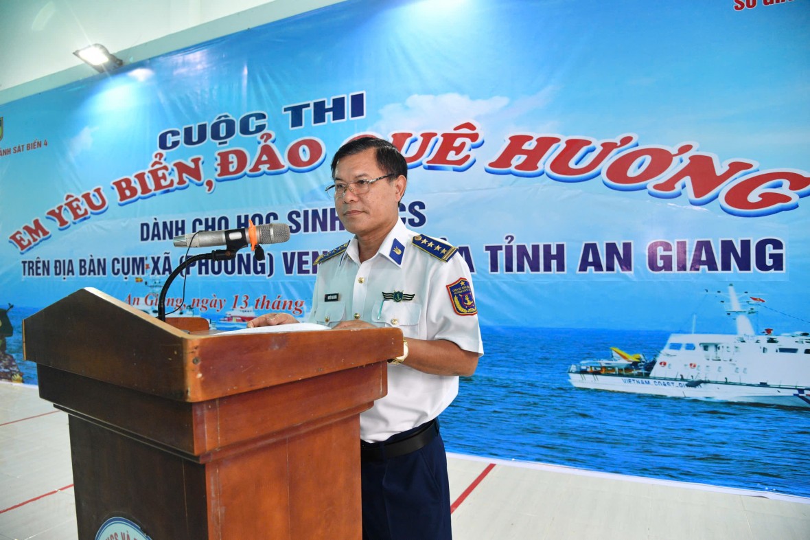 Lan toả tình yêu biển đảo quê hương đến với các em học sinh phường Rạch Giá, tỉnh An Giang