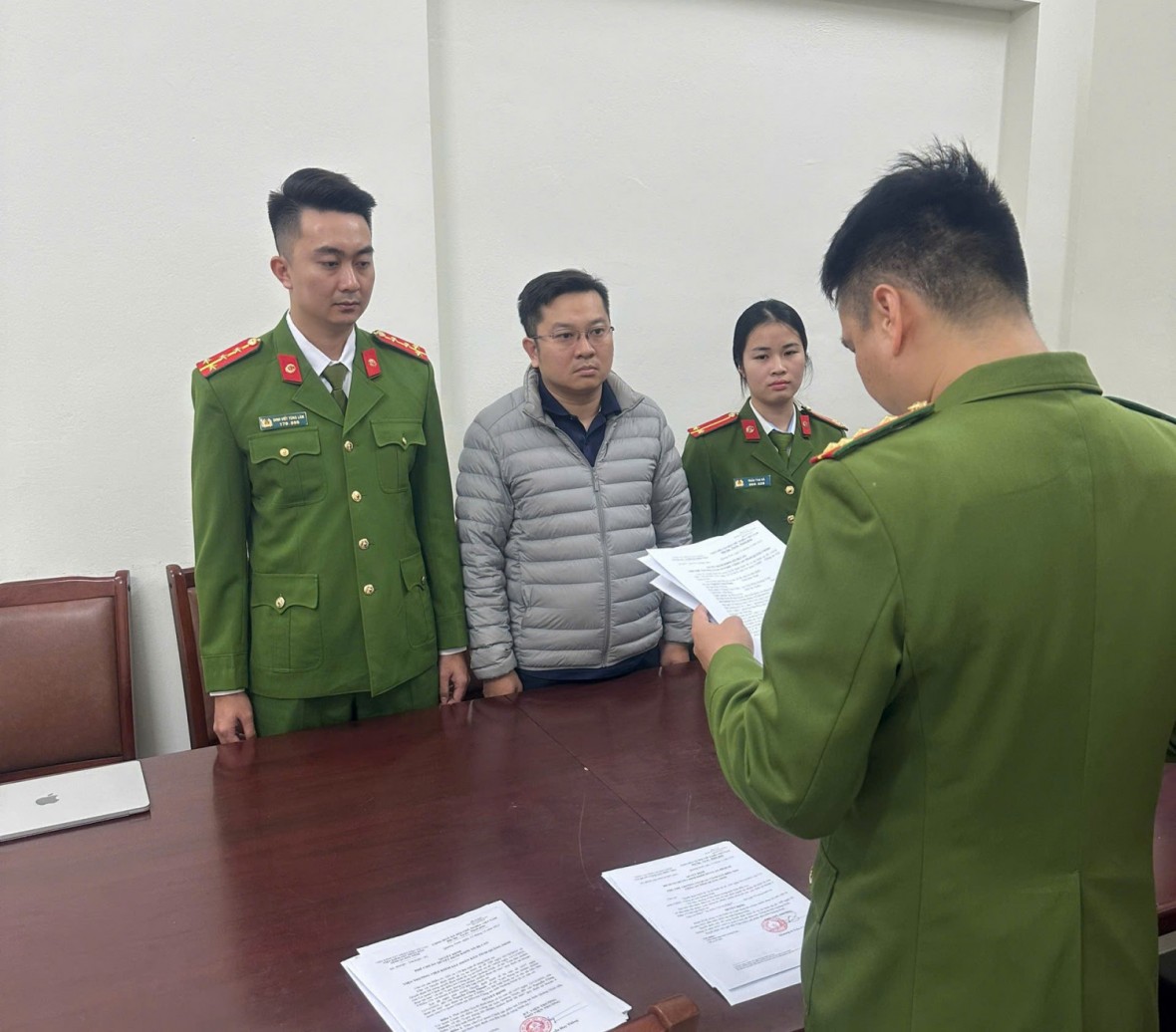 Bắt tạm giam đối tượng lạm dụng tín nhiệm chiếm đoạt 4,8 tỷ đồng tại Quảng Ninh