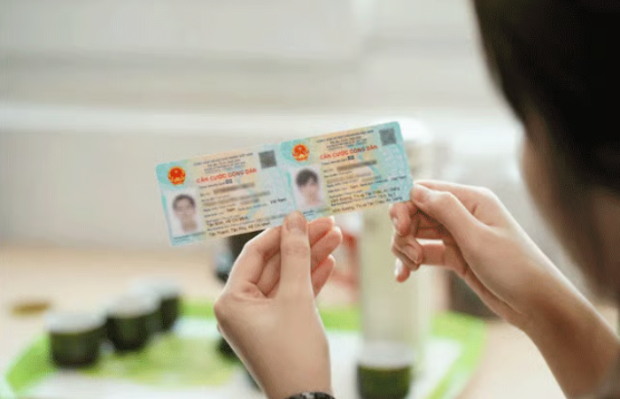 Không xuất trình thẻ căn cước từ ngày 15/12/2025 sẽ có thể bị phạt đến 1 triệu đồng Không xuất trình thẻ căn cước từ ngày 15/12/2025 sẽ có thể bị phạt đến 1 triệu đồng