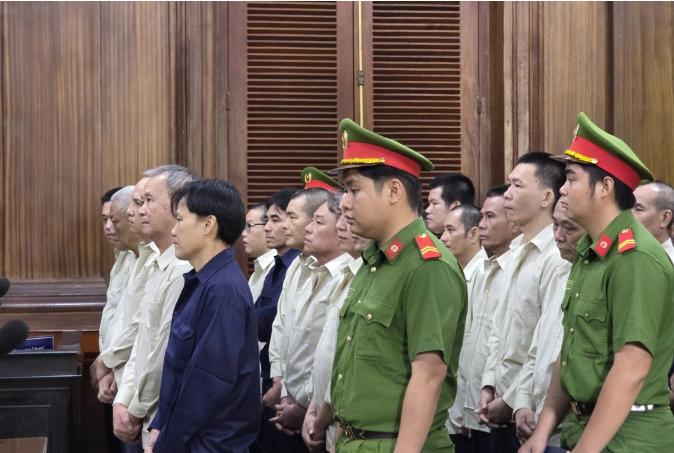 Các bị cáo tại tòa Các bị cáo tại tòa