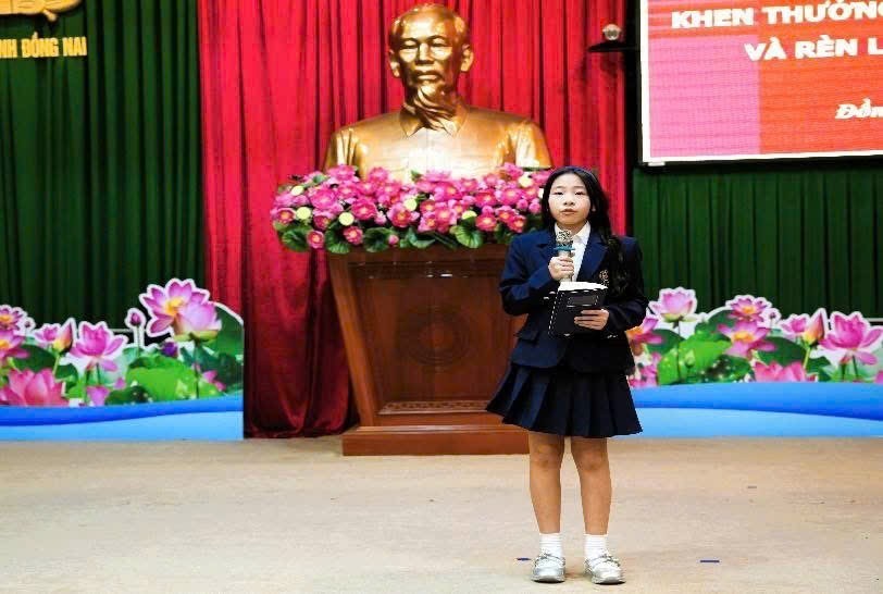 Công an tỉnh Đồng Nai tổ chức Lễ tuyên dương, khen thưởng con cán bộ, chiến sĩ học giỏi năm 2025