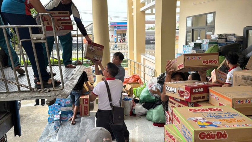 Chuyến đi nghĩa tình từ Đồng Nai hướng về miền Trung ruột thịt