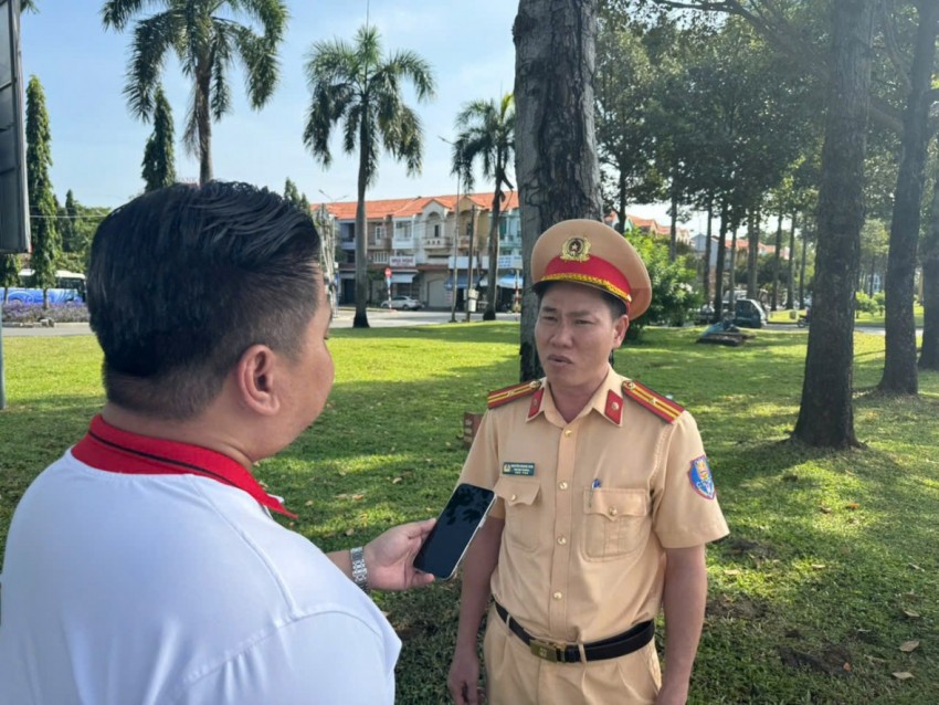 Triển khai kiểm tra nồng độ cồn, ma túy đối với tài xế xe khách trên quốc lộ 51