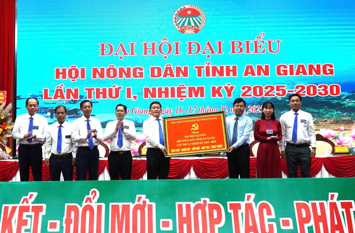 Hội Nông dân tỉnh An Giang phải là chủ thể, là trung tâm của quá trình phát triển nông nghiệp hiện đại trong kỷ nguyên số