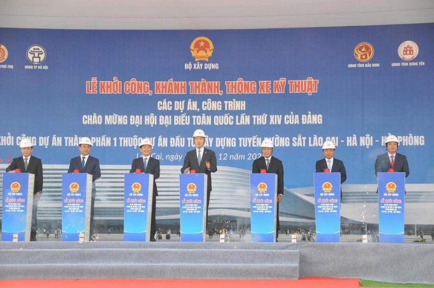 Khởi công tuyến đường sắt Lào Cai - Hà Nội - Hải Phòng