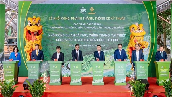Khởi công dự án hồi sinh sông Tô Lịch: Kiến tạo biểu tượng văn hóa – sinh thái mới Khởi công dự án hồi sinh sông Tô Lịch: Kiến tạo biểu tượng văn hóa – sinh thái mới