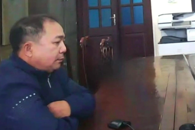 Đối tượng Vũ Xuân Tiến tại cơ quan công an (Ảnh: Công an Ninh Bình).